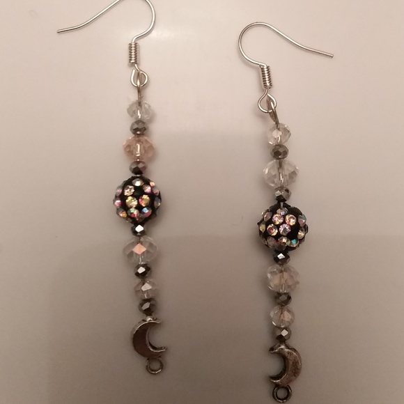 Bead Crescent Moon Crystal Pierced Earrings - Picture 2 of 2